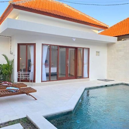 Villa Akmali Umalas 2Br With Private Pool & Jacuzzi Чангу Экстерьер фото