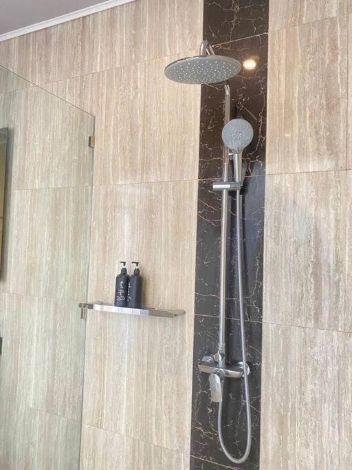 Villa Akmali Umalas 2Br With Private Pool & Jacuzzi Чангу Экстерьер фото